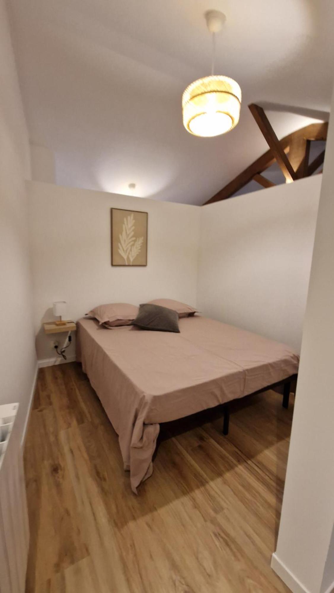 Appartement Le Bourg à Lagnieu Extérieur photo